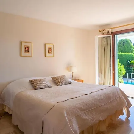 Mas Fleuri Villa